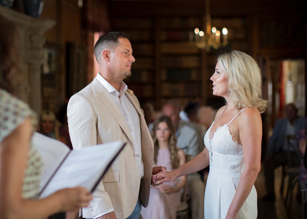 Sudeley Castle Recommended Wedding Photographer Nikki Kirk