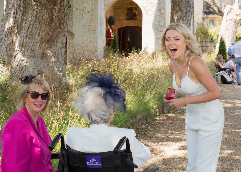 Sudeley Castle Recommended Wedding Photographer Nikki Kirk