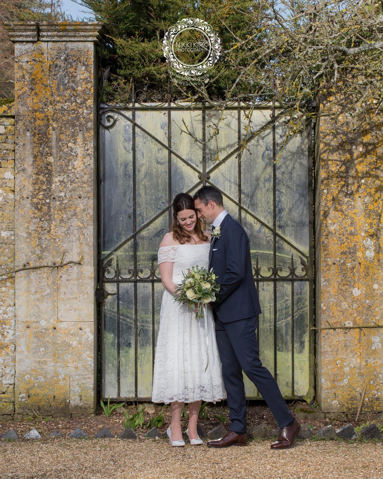 Nikki-Kirk-Photography-The-Slaughters-Manor-House-wedding-photographer